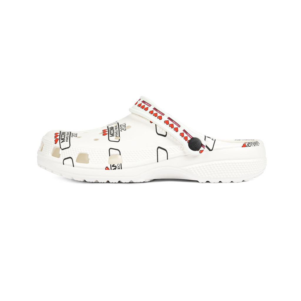 Comfort Foam Clogs — Cute License Plate & Hearts All‑Over Print